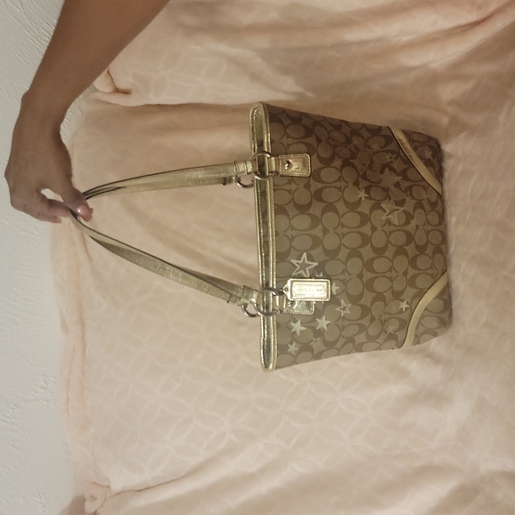 Coach purse - Picture 3 of 5